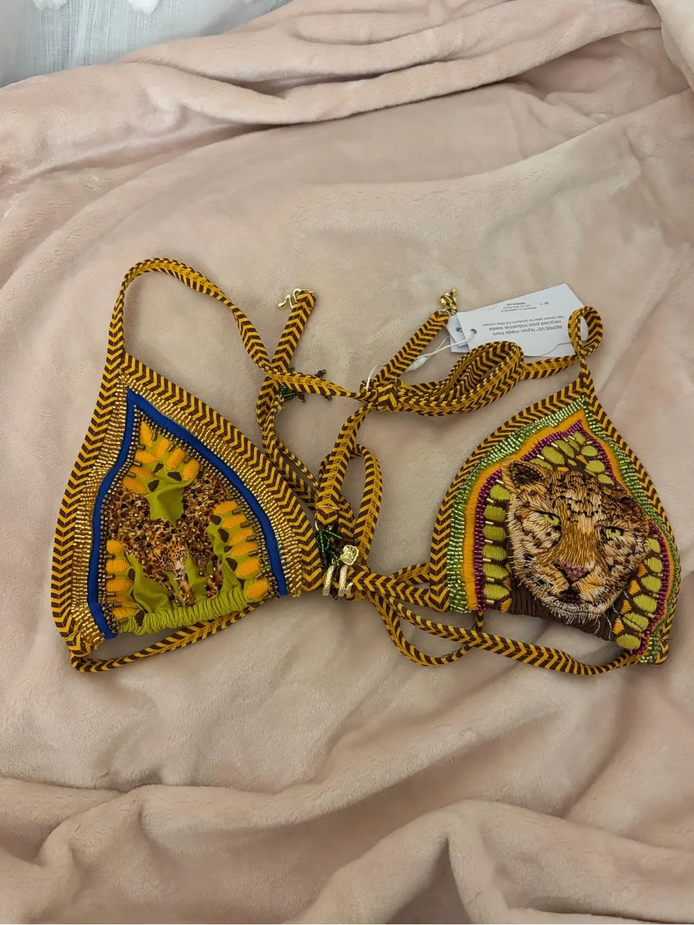 NWT Bydee swim bikini top!! Barcelona bikini top in Zahana. Never worn.